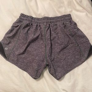 Hotty Hot Low Rose Short 4” Size 6 (No Tags)